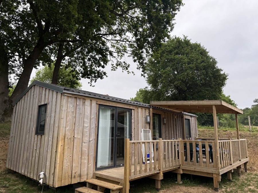 Vue exterieure Mobilhome 4 personne premiums classique